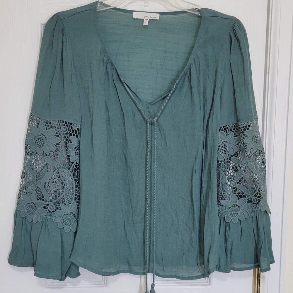 June & Hudson Sage Green Boho Lace Bell Sleeve Tassel Tie Blouse S Boho